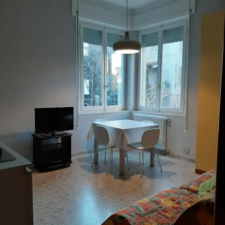 A Casa Di Valeria * 佩萨罗